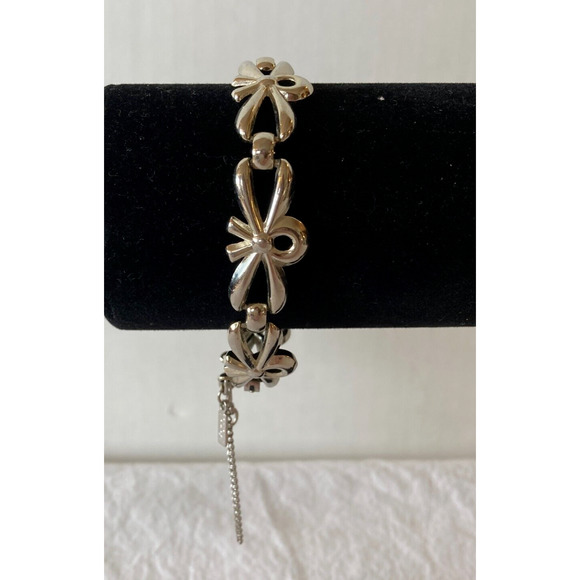 Monet Silver Tone Bow Tie Chain Link Bracelet Bows Ribbons 7” Vintage - Picture 7 of 7